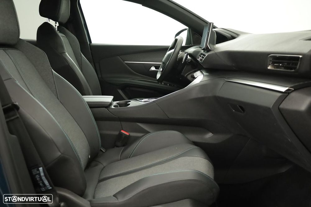 Peugeot 3008 1.6 Hybrid Allure Pack e-EAT8 - 22