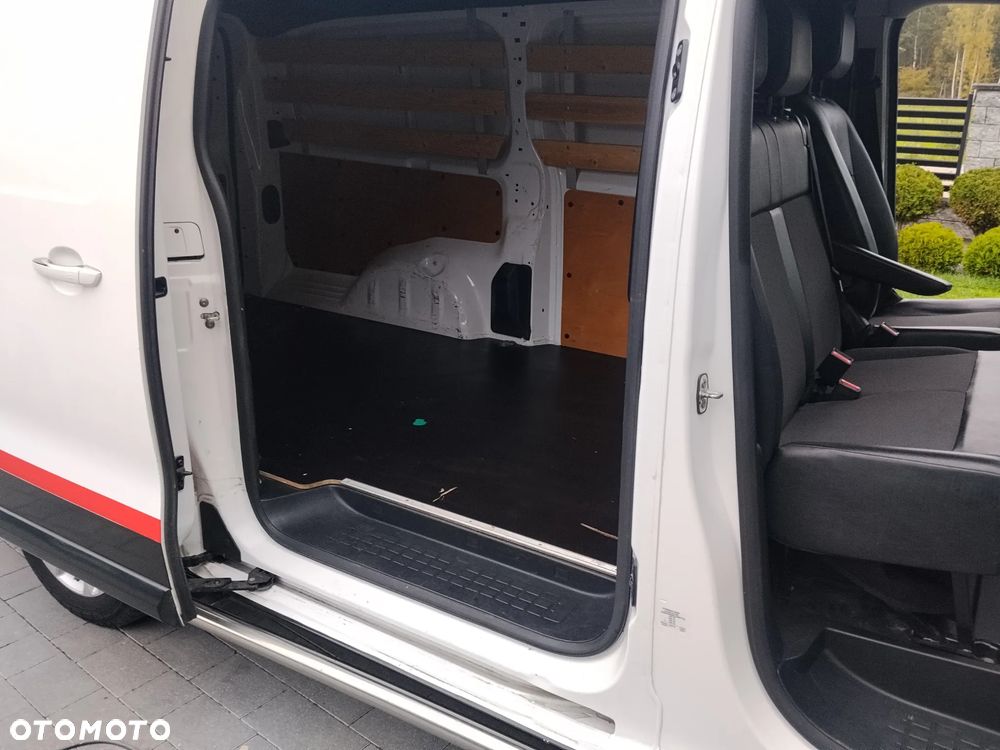 Opel Vivaro - 18