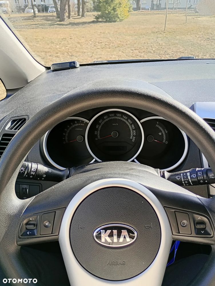 Kia Venga 1.4 M - 15