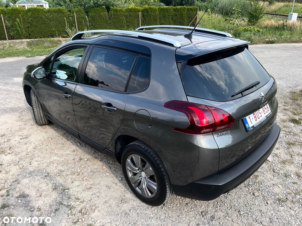 Peugeot 2008 - 12