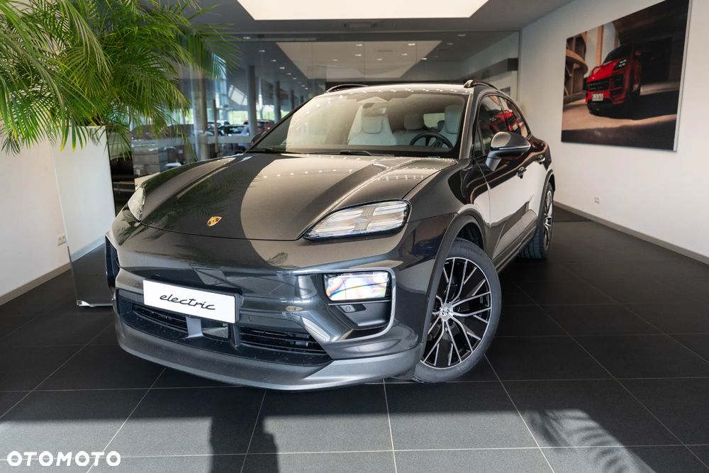 Porsche Macan - 2