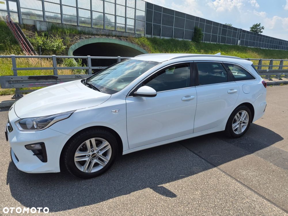 Kia Ceed 1.6 CRDi Platinum Edition - 16