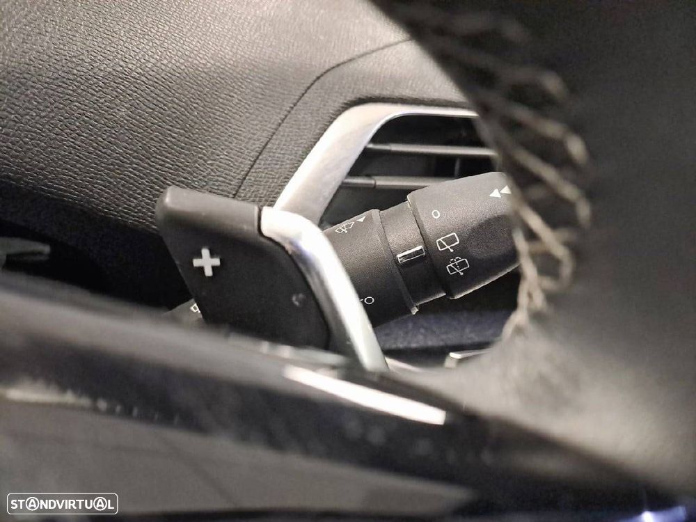Peugeot 3008 1.5 BlueHDi Allure EAT8 - 15