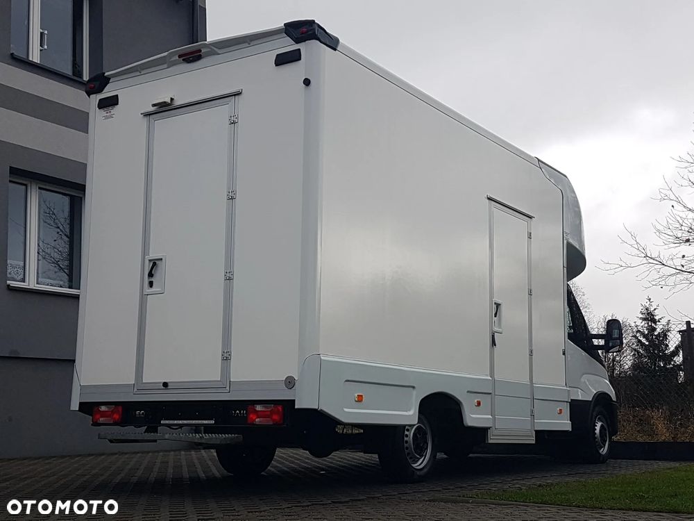 Iveco DAILY KONTENER NISKOPODŁOGOWY 4,43x2,24x2,43 SKLEP FOODTRUCK BAR KLIMA KONIOWÓZ KAMPER - 29
