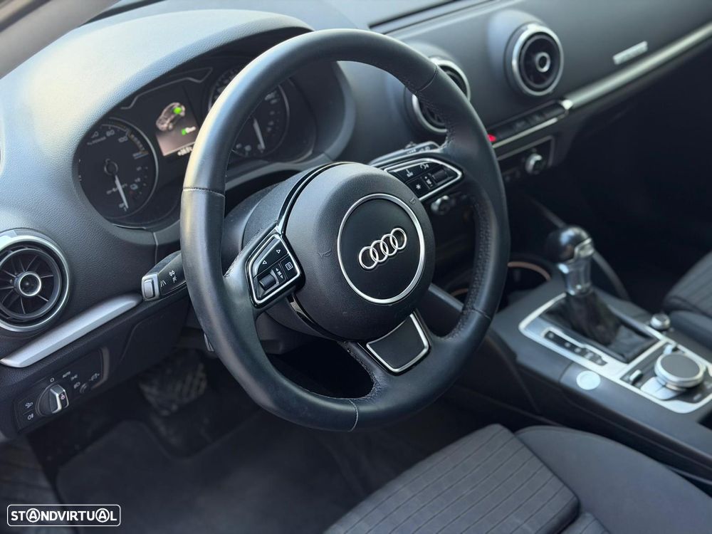 Audi A3 Sportback - 17