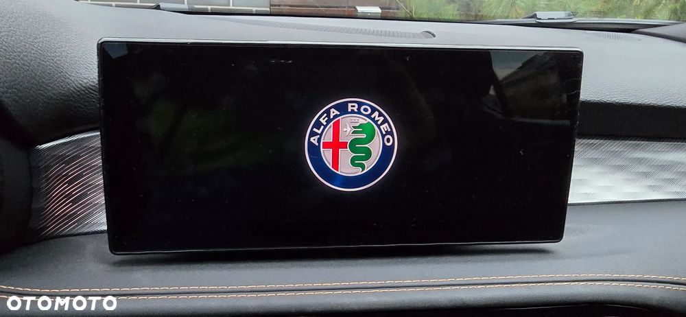 Alfa Romeo Tonale 1.5 T4 GSE mHEV TI DCT - 19