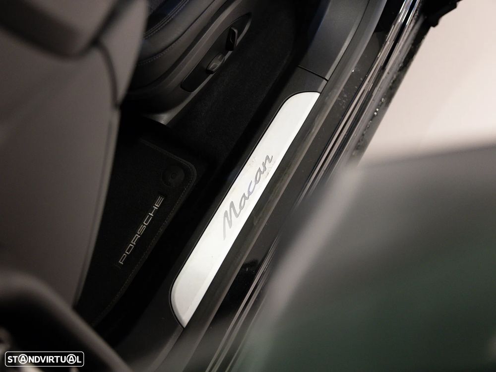 Porsche Macan Standard - 36