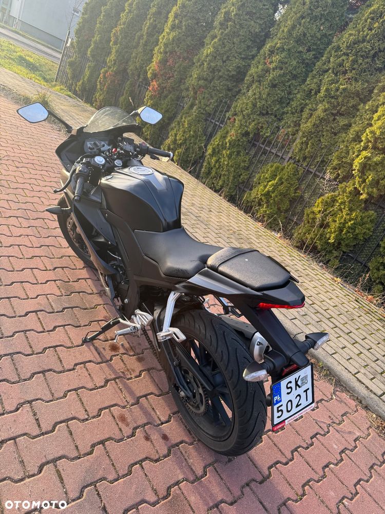Yamaha R125 - 6