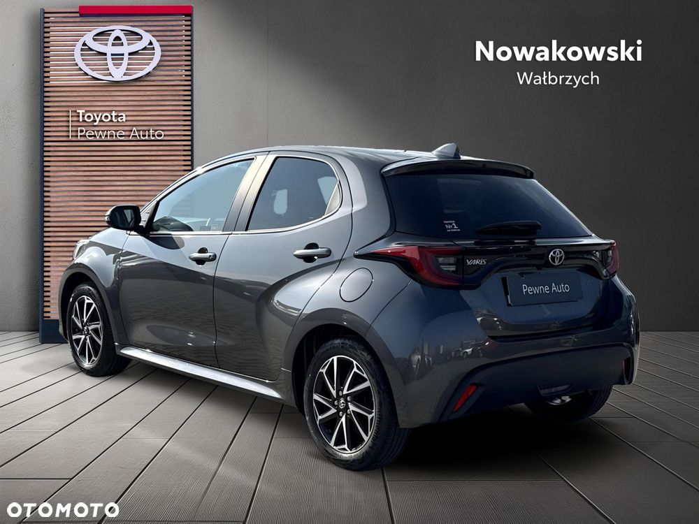 Toyota Yaris - 5