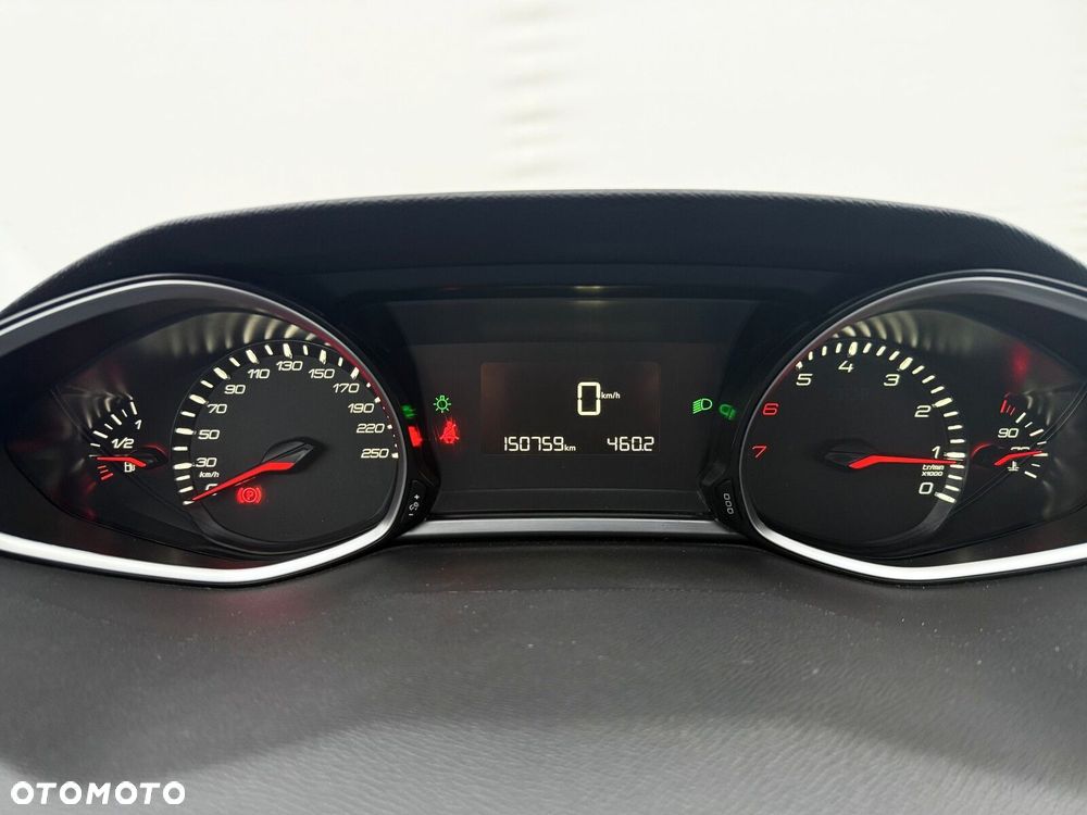Peugeot 308 1.2 PureTech Active S&S - 17