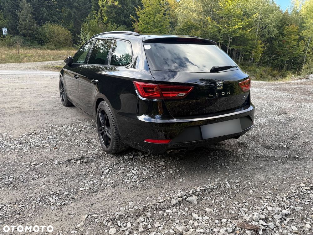 Seat Leon Sportstourer 2.0 TDI DSG FR - 14