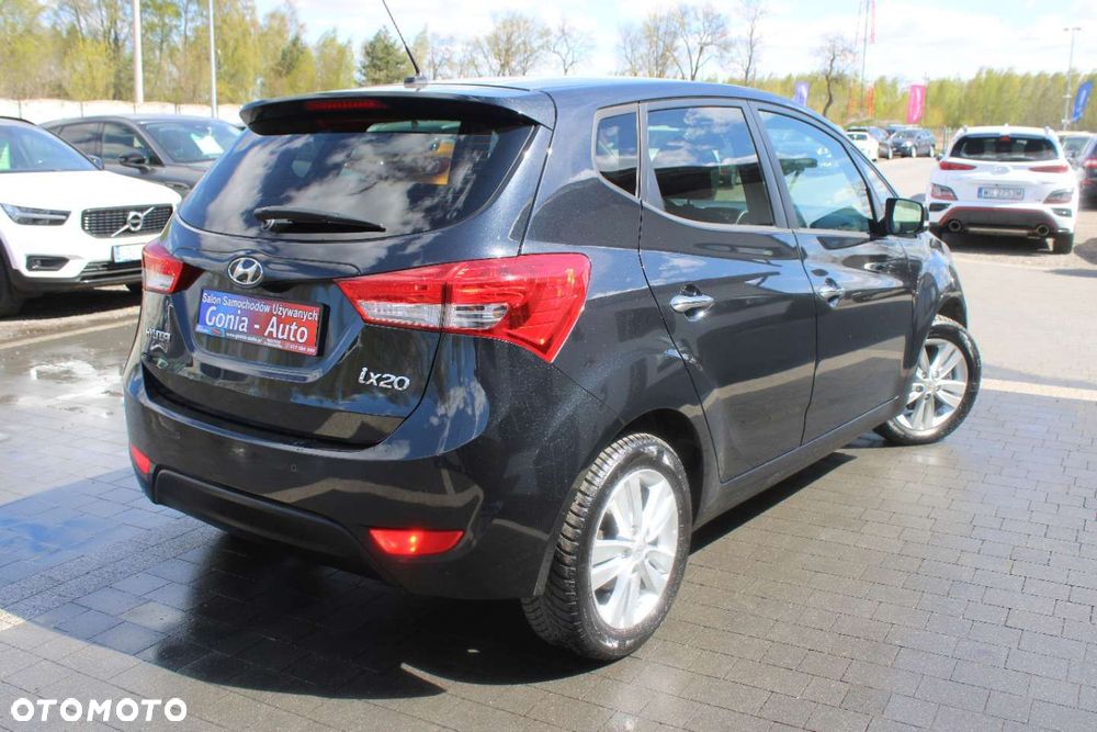 Hyundai ix20 - 6