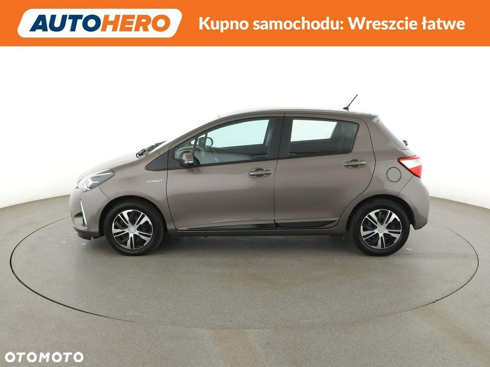 Toyota Yaris Hybrid 100 Active EU6 - 3