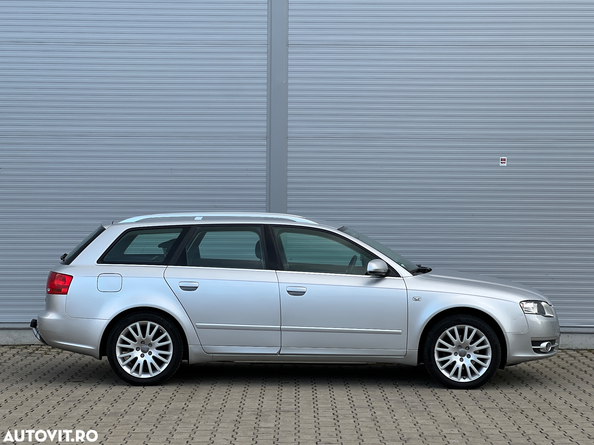 Audi A4 Avant 2.0 TDI - 5