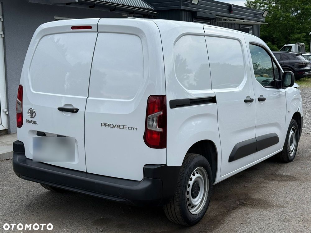 Toyota PROACE CITY 1.5 CRD - 14