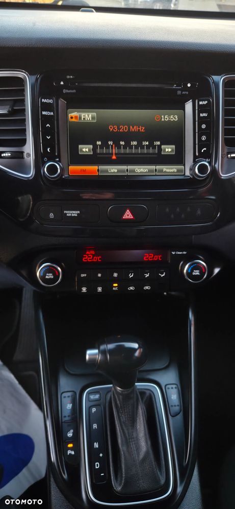 Kia Carens 1.7 CRDi 141 ISG Vision - 26