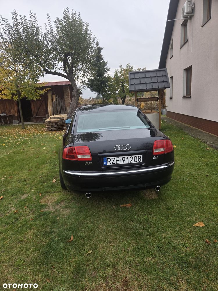 Audi A8 - 3