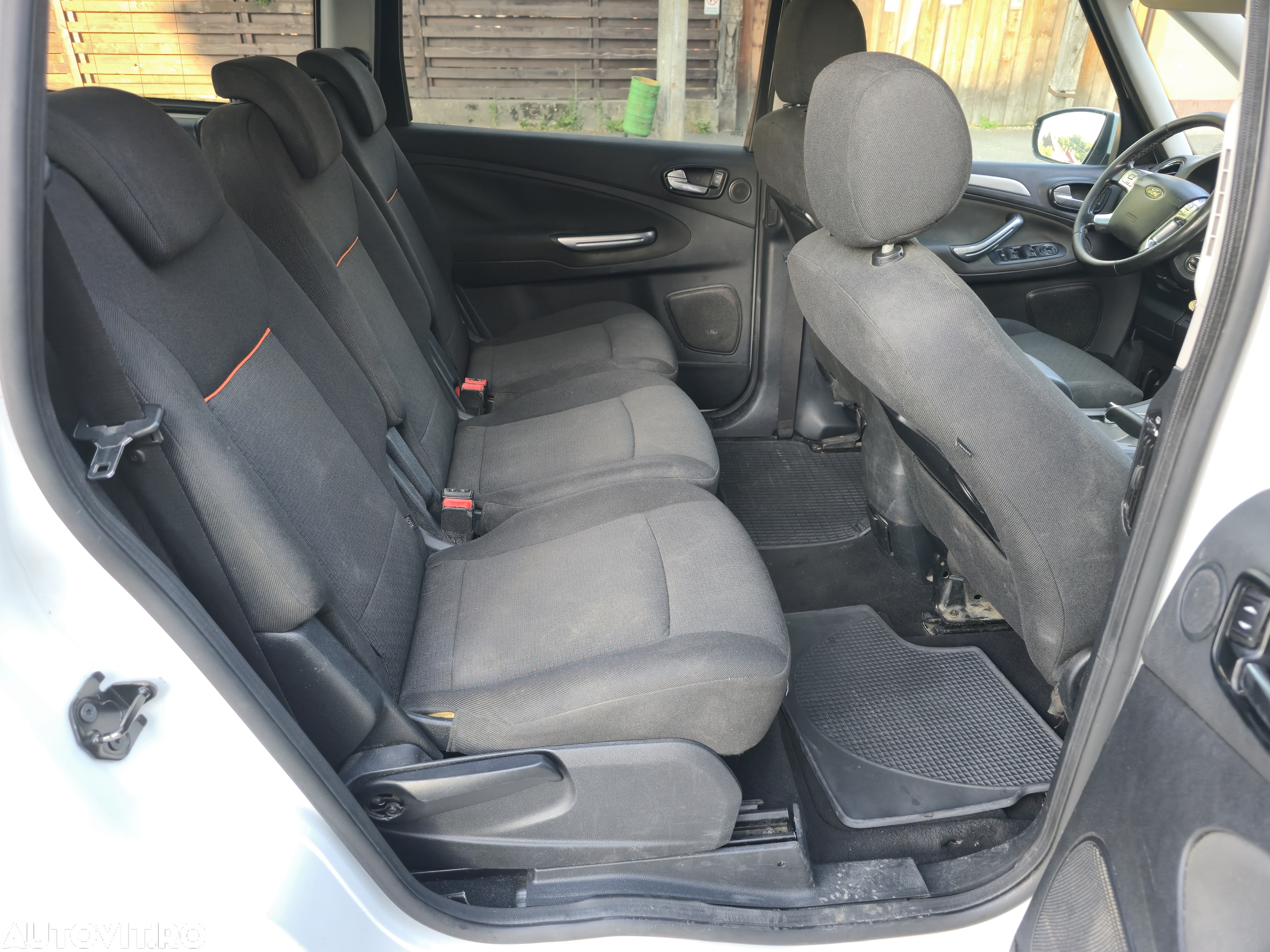Ford Galaxy 2.0 TDCi DPF Aut. Ghia - 18