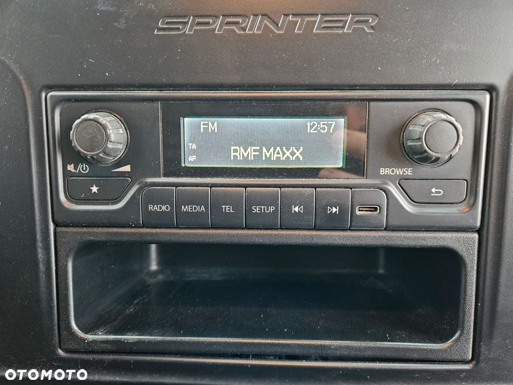 Mercedes-Benz Sprinter - 17