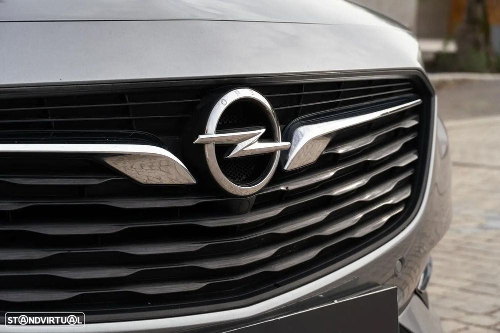Opel Insignia Sports Tourer - 38