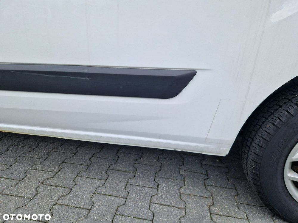 Ford Transit Custom - 13