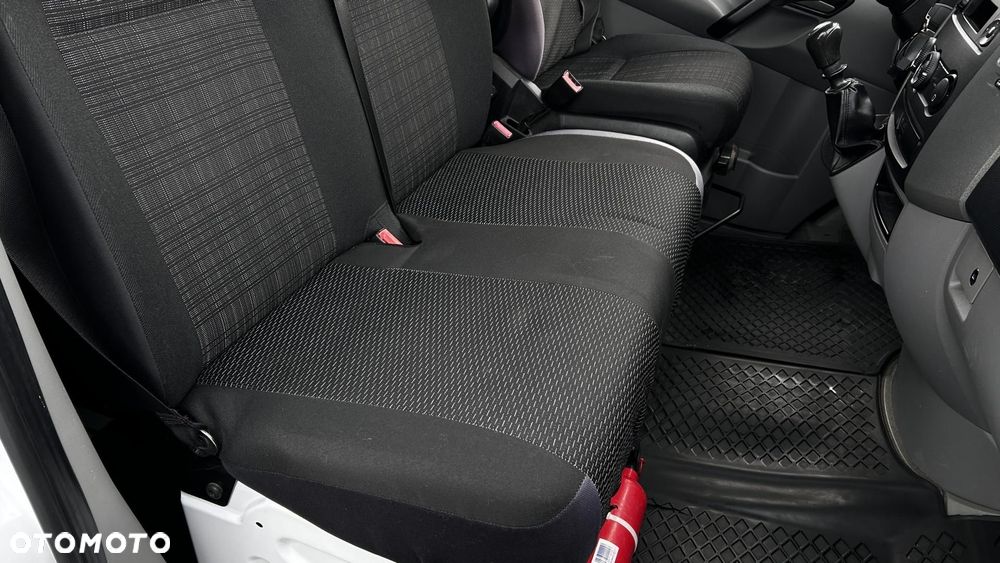 Mercedes-Benz Sprinter - 19