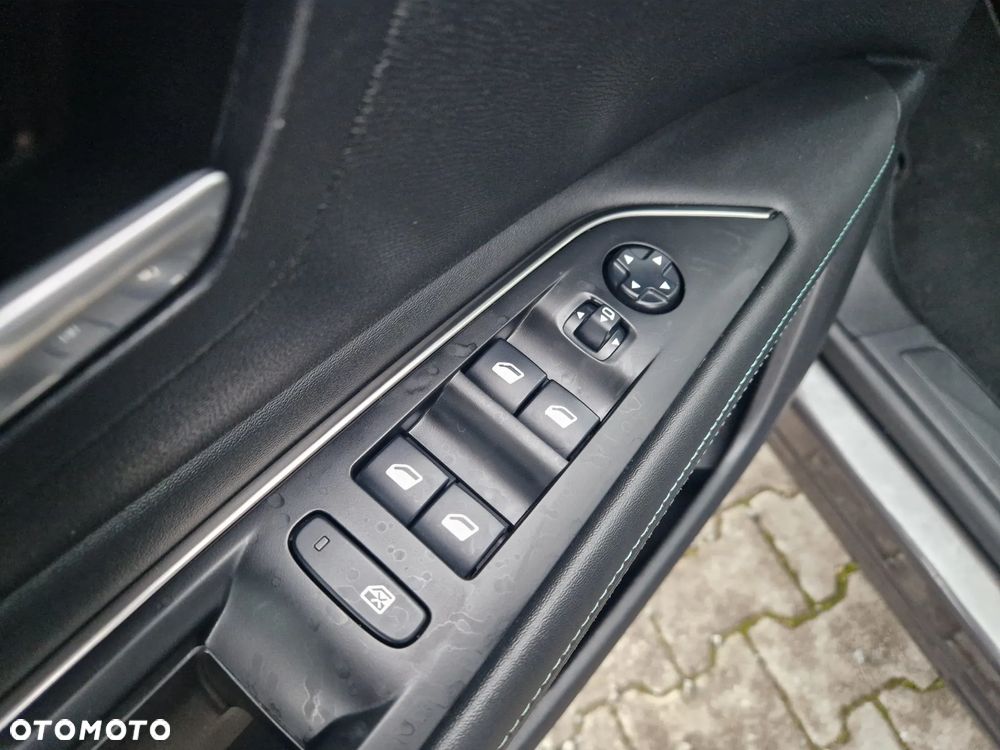 Peugeot 3008 - 14