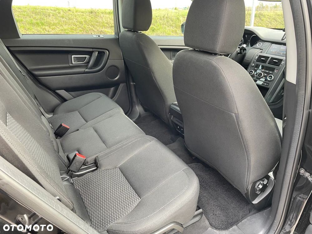 Land Rover Discovery Sport 2.0 eD4 HSE - 12