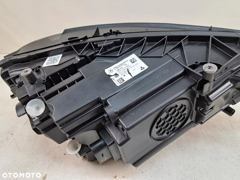 Mercedes-Benz CLA C118 X118 W118 LAMPA PRZEDNIA PRZÓD USA - 6