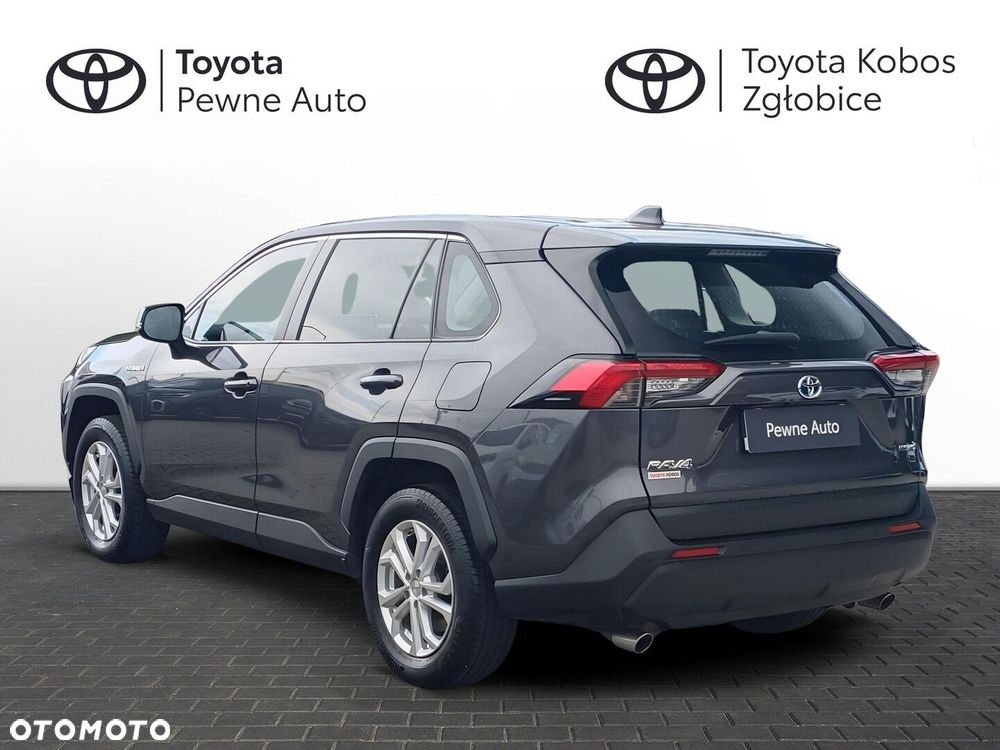 Toyota RAV4 - 6