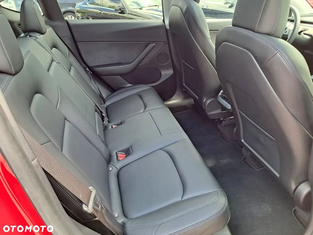 Tesla Y Model Long Range Dual Motor AWD - 19