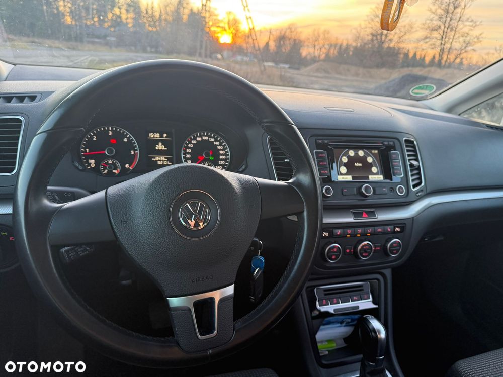 Volkswagen Sharan 2.0 TDI Comfortline DSG - 17
