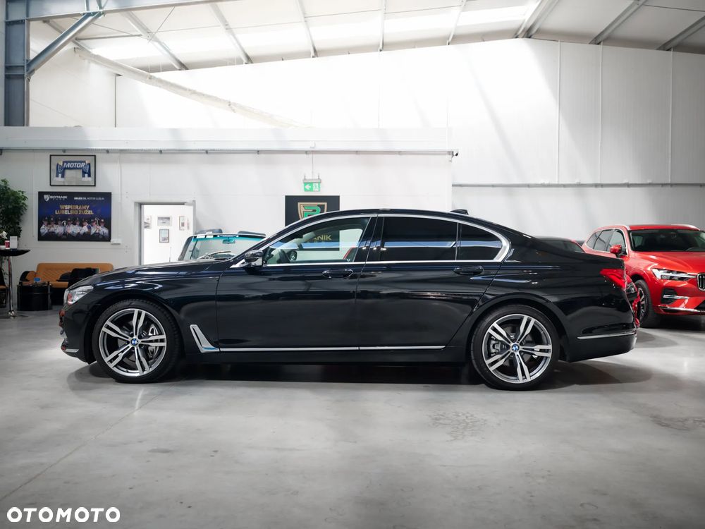 BMW Seria 7 730d xDrive - 5