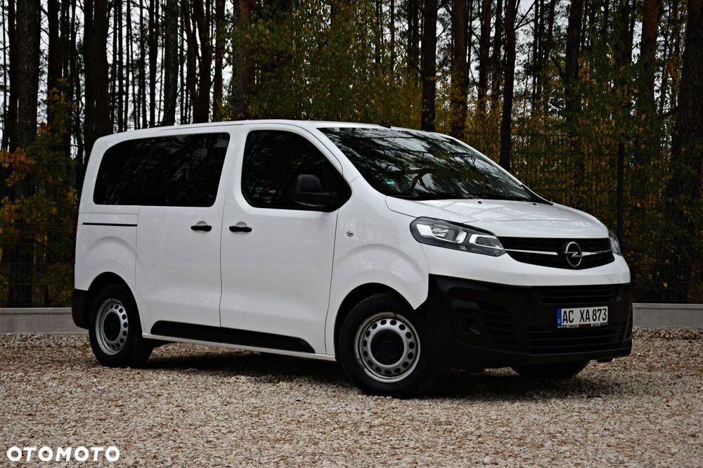 Opel Vivaro - 11