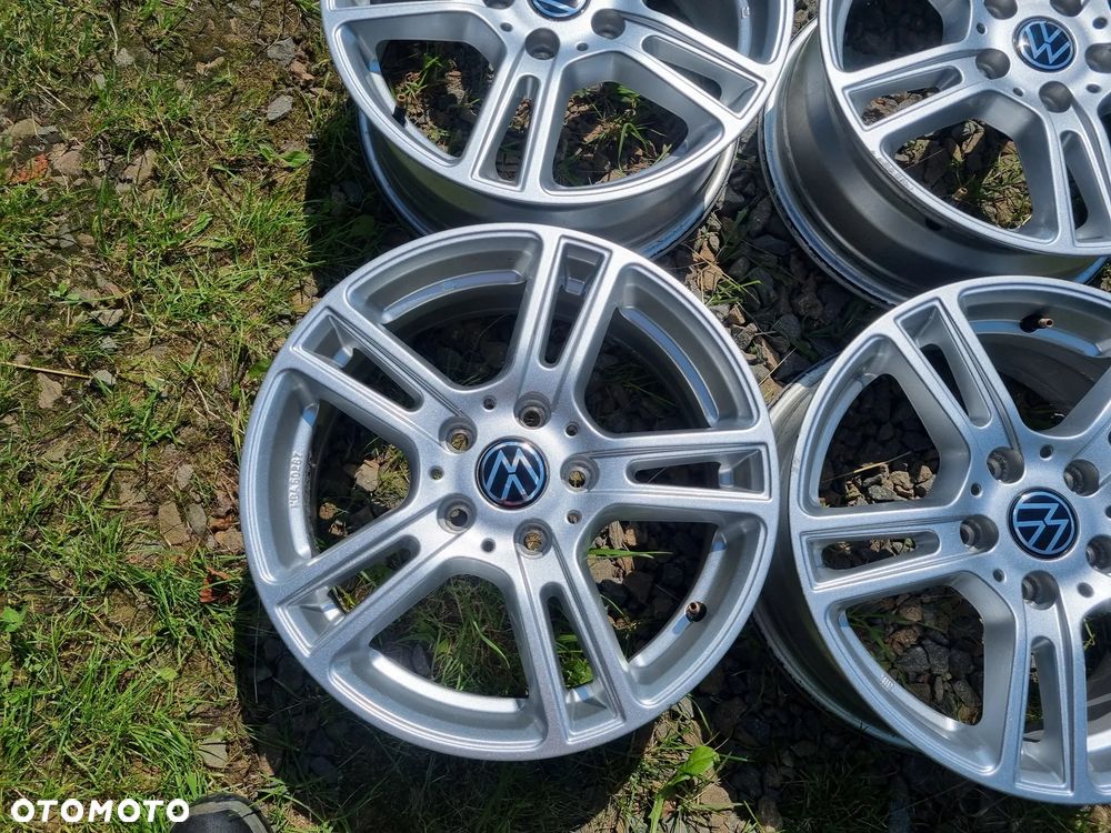 VW GOLF 8 5H0,T0URAN,SEAT LEON 3,AUDI ,SKODA alu 6,5X16 ET49 5X112 bdb stan - 2