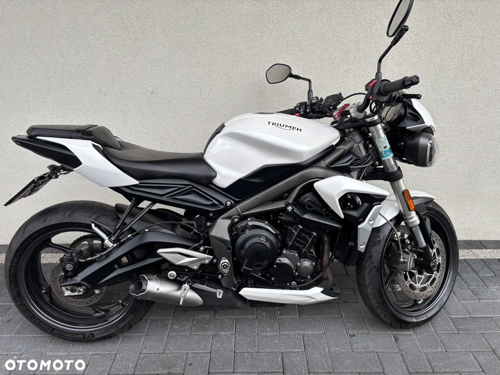 Triumph Street Triple - 5