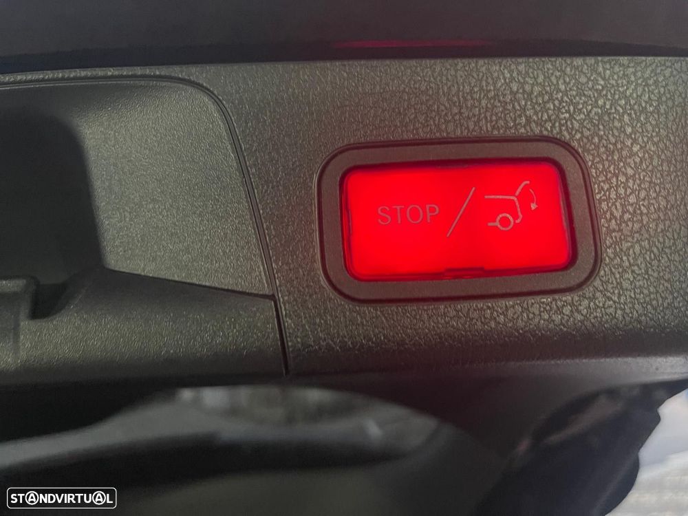 Mercedes-Benz GLB 200 d AMG Line - 30