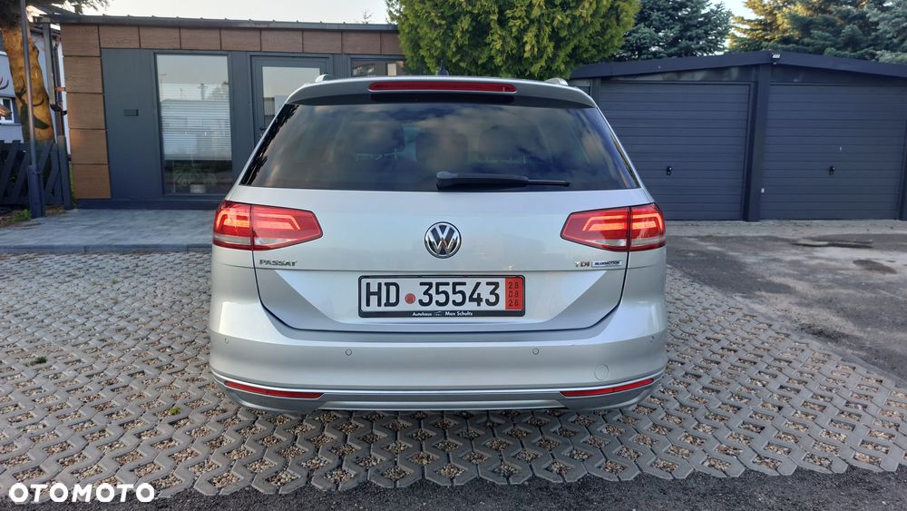 Volkswagen Passat - 5