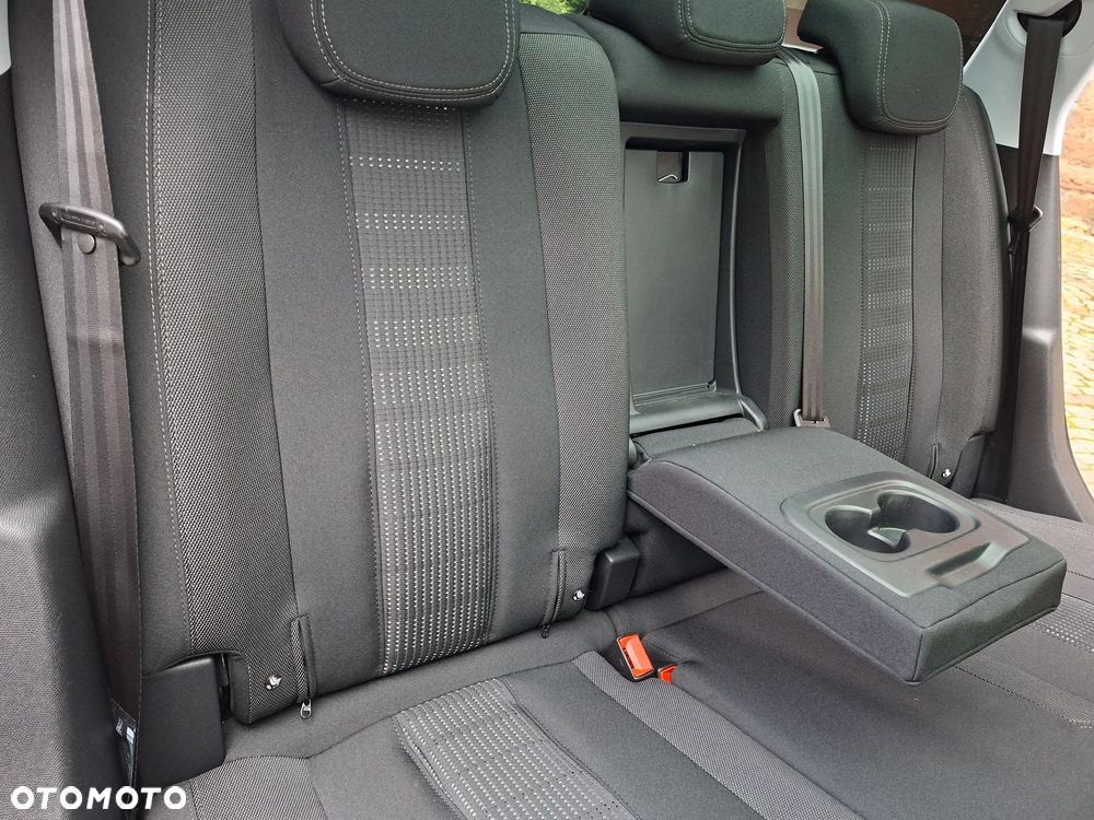 Peugeot 308 SW 1.6 BlueHDi Business Line S&S - 20
