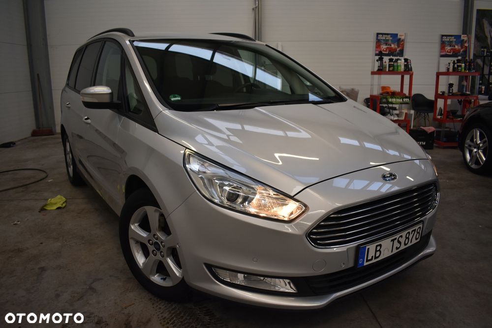 Ford Galaxy - 15