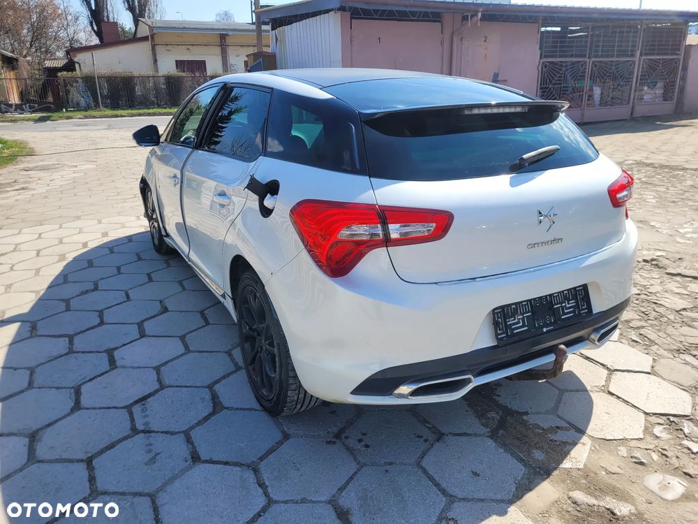 Citroën DS5 BlueHDi 120 Business Class - 15