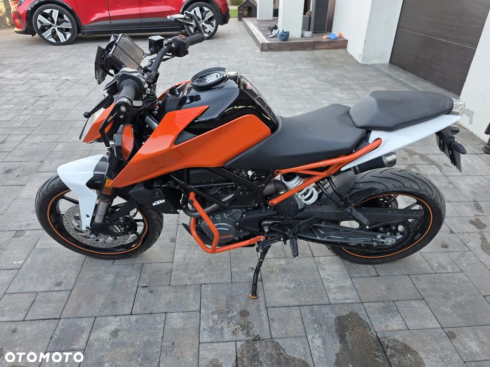 KTM Duke - 18