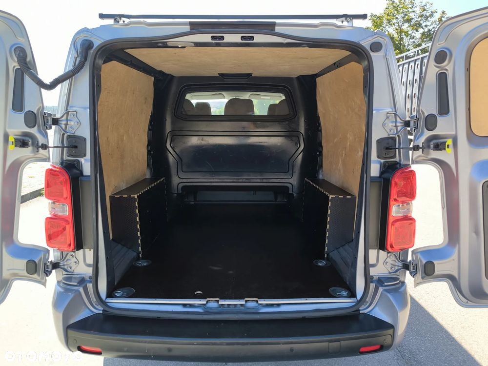 Opel Vivaro - 34