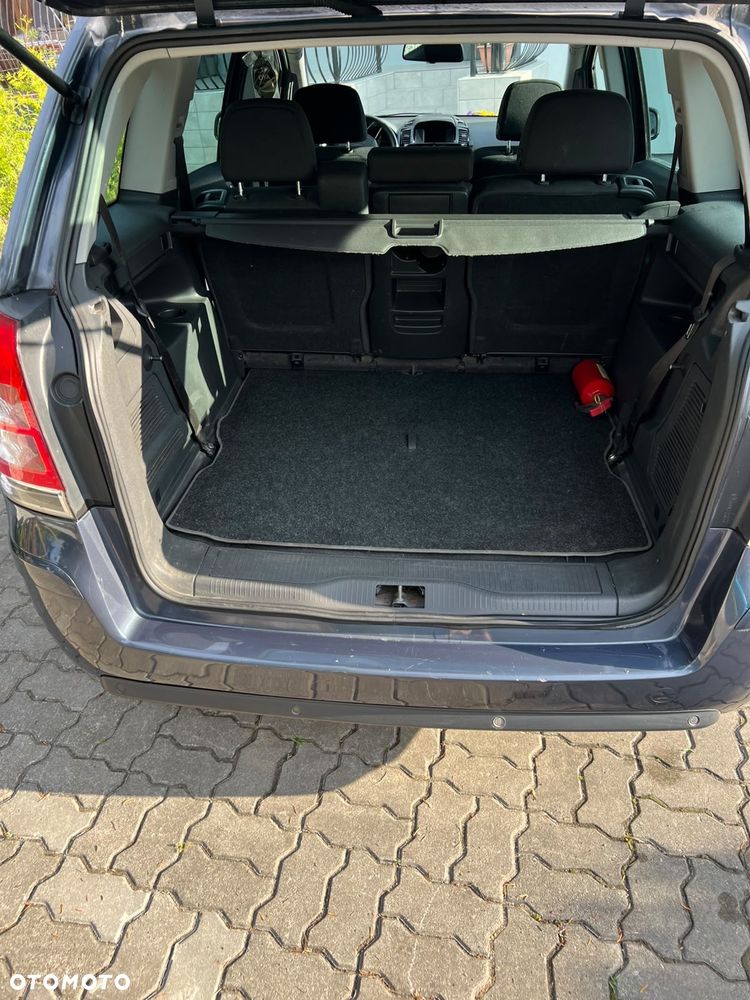 Opel Zafira 1.8 - 7