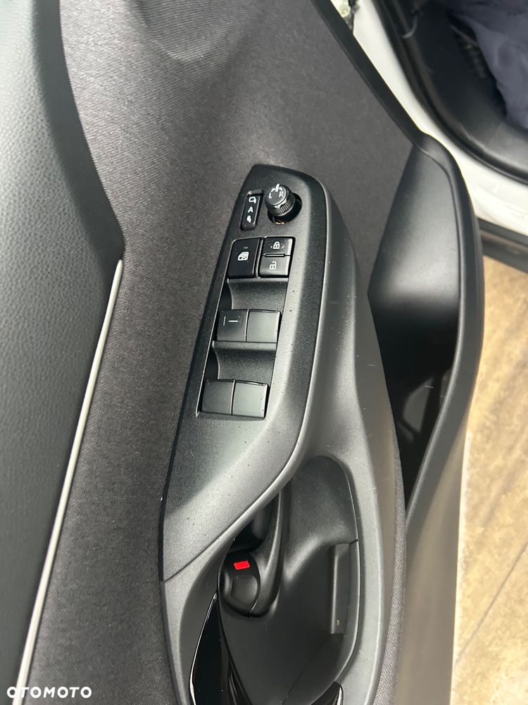 Toyota Yaris Cross Hybrid 1.5 Comfort - 34