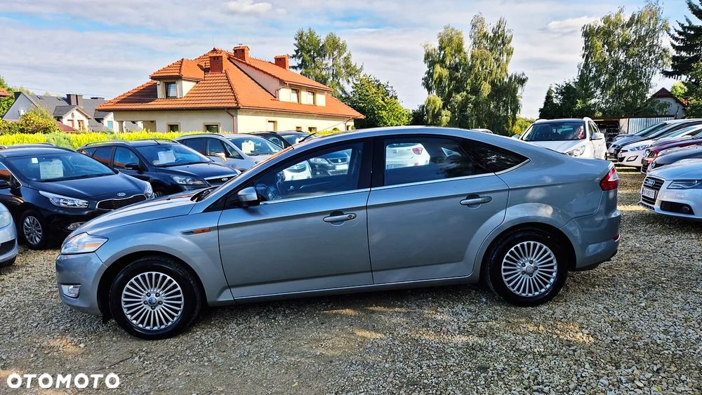 Ford Mondeo 2.0 FF Ghia - 20