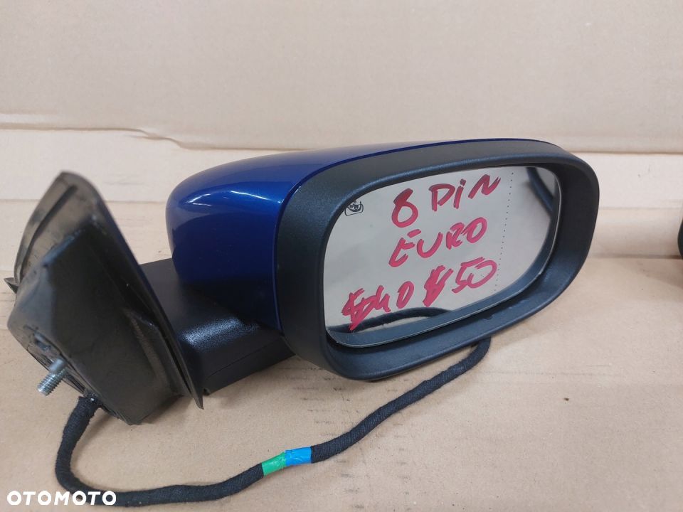 PRAWE LUSTERKO VOLVO V50 S40 II 8 PIN EUROPA - 4