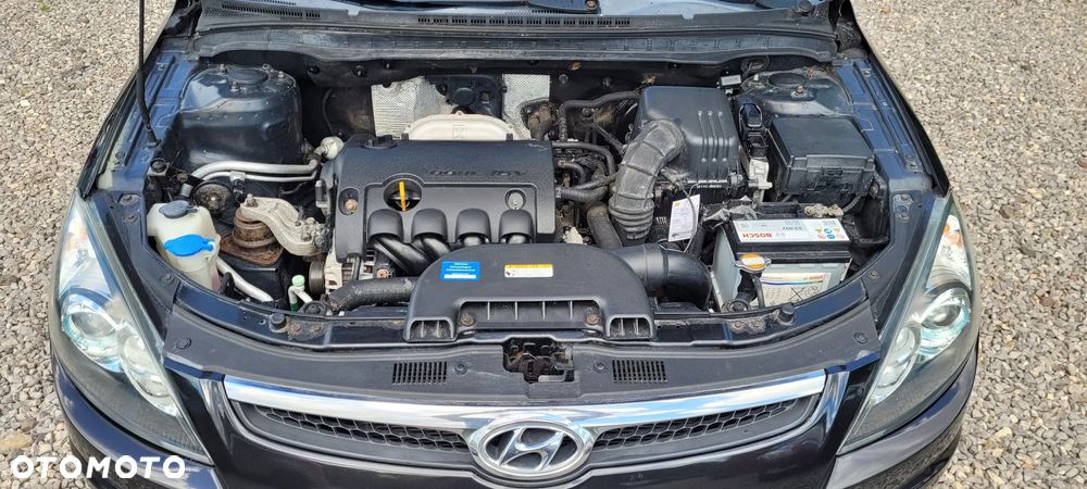 Hyundai i30 1.4 Blue Comfort - 26