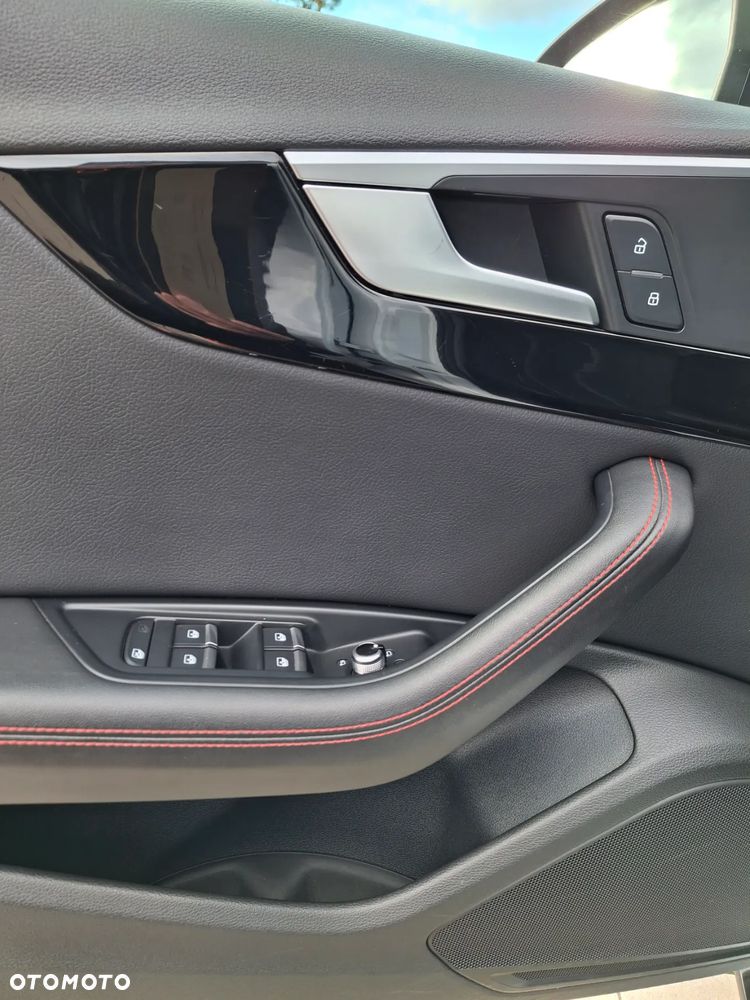 Audi A4 Avant 2.0 TDI S tronic sport - 10