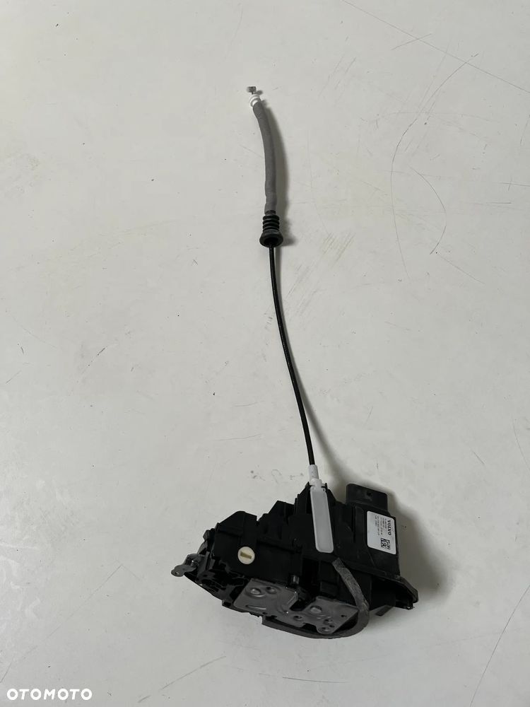 Zamek drzwi tył prawy Volvo XC40 31462000 - 2